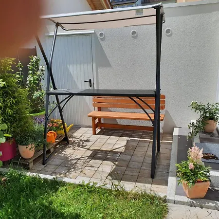 アパート Alpenblick